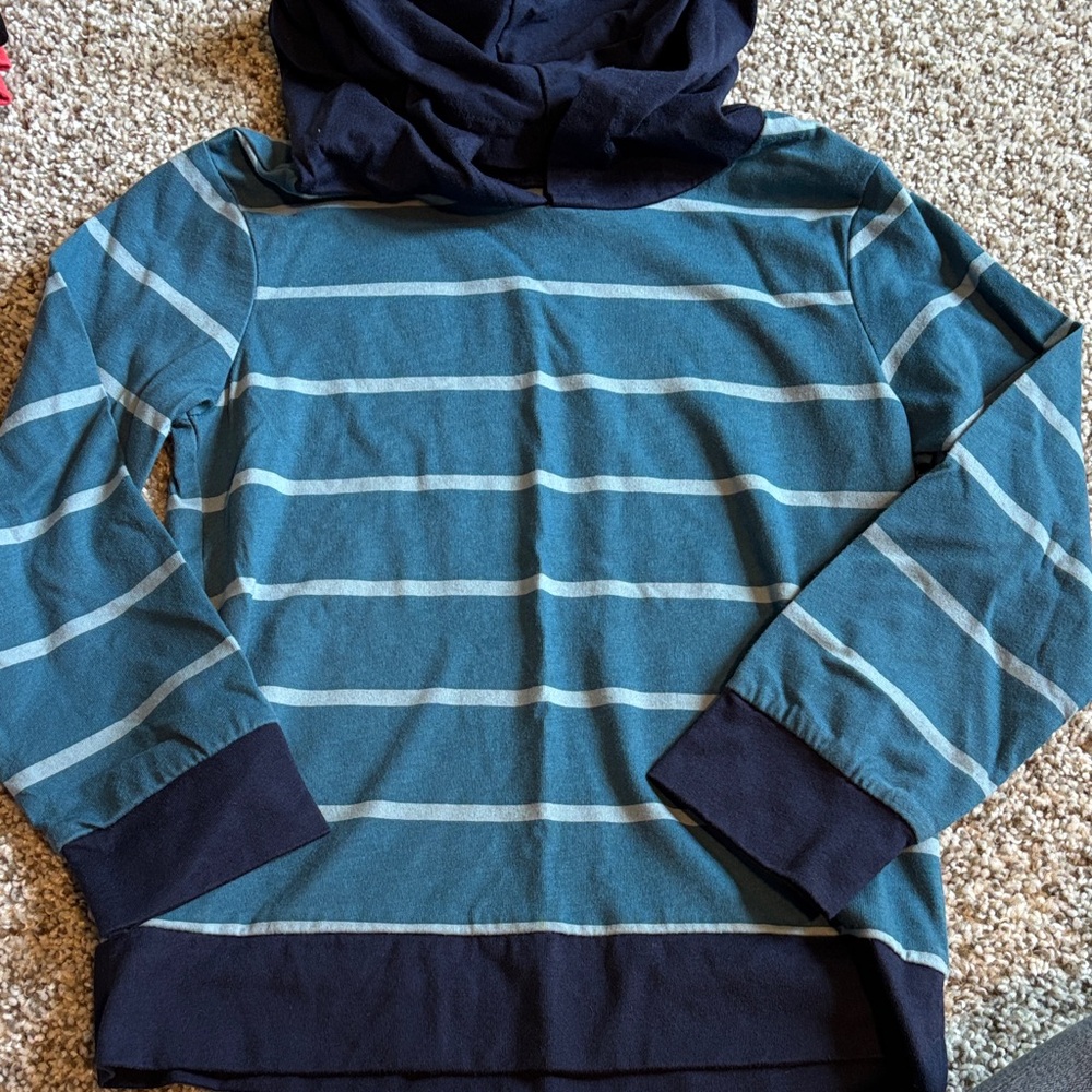 4T long sleeve shirt